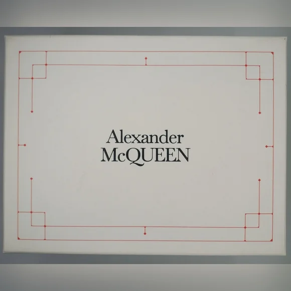 Alexander McQueen Handbag - Picture 5 of 11